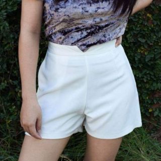 พร้อมส่ง กางเกงขาสั้นขอบเอววี ผ้าฮานาโกะ สีสวยๆ มีไซส์ s m l xl