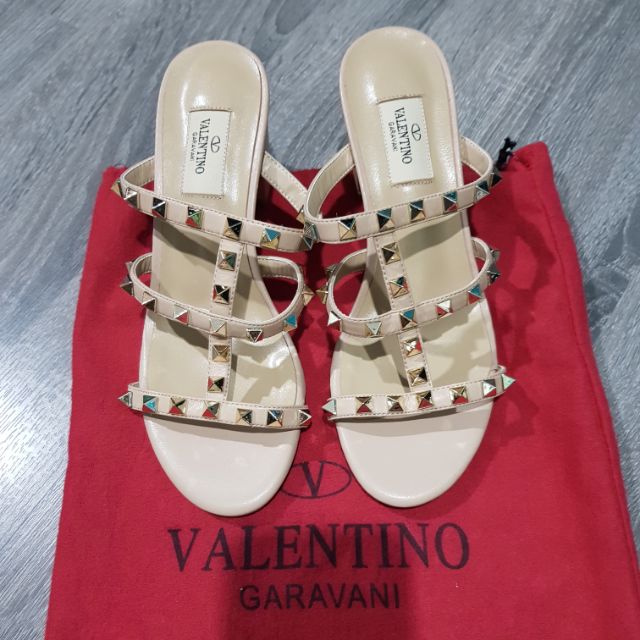 รองเท้า valentino เบอร์ 37