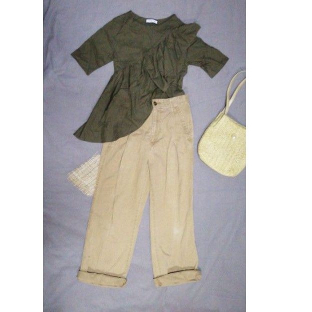 ชุดเซท เสื้อTORIO +กางเกงทรงลุง