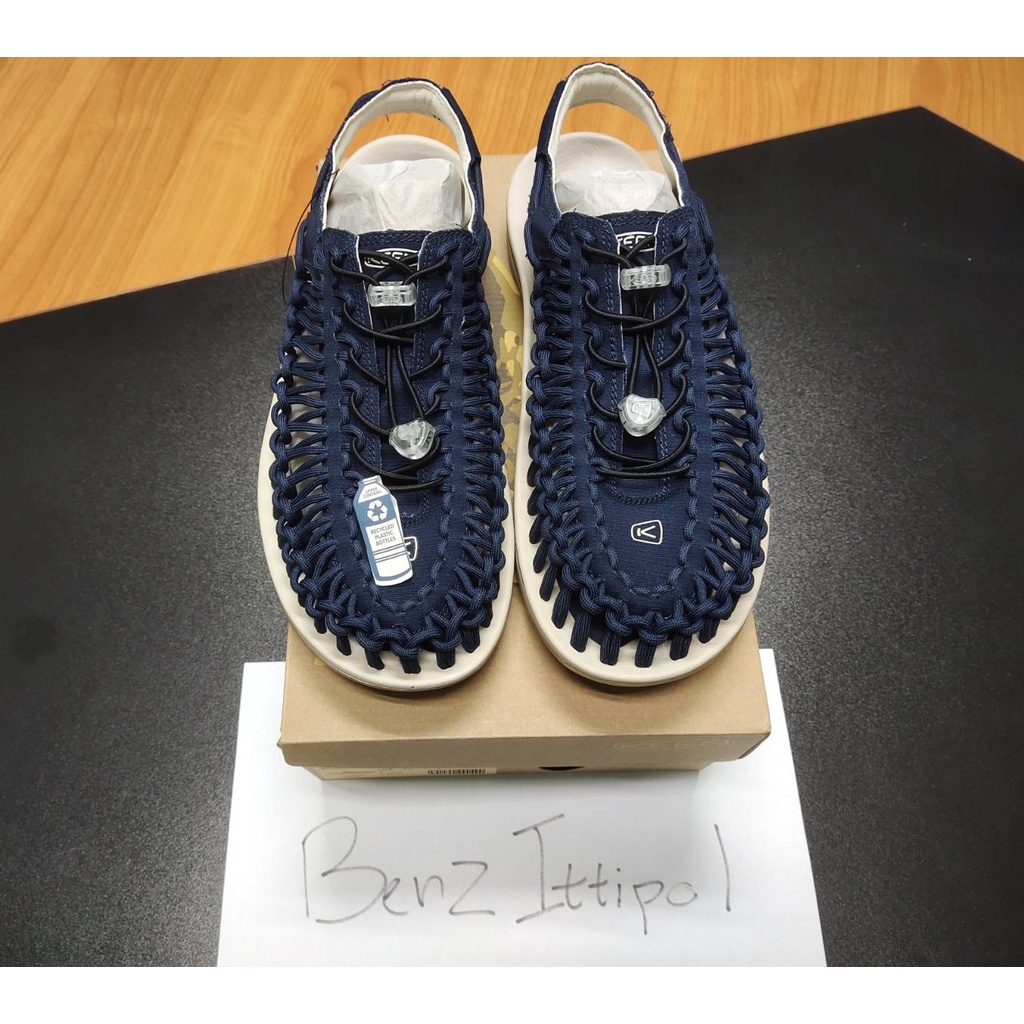 พร้อมส่ง (ของแท้ 100%) Keen Men รองเท้า Uneek Canvas Navy/Birch