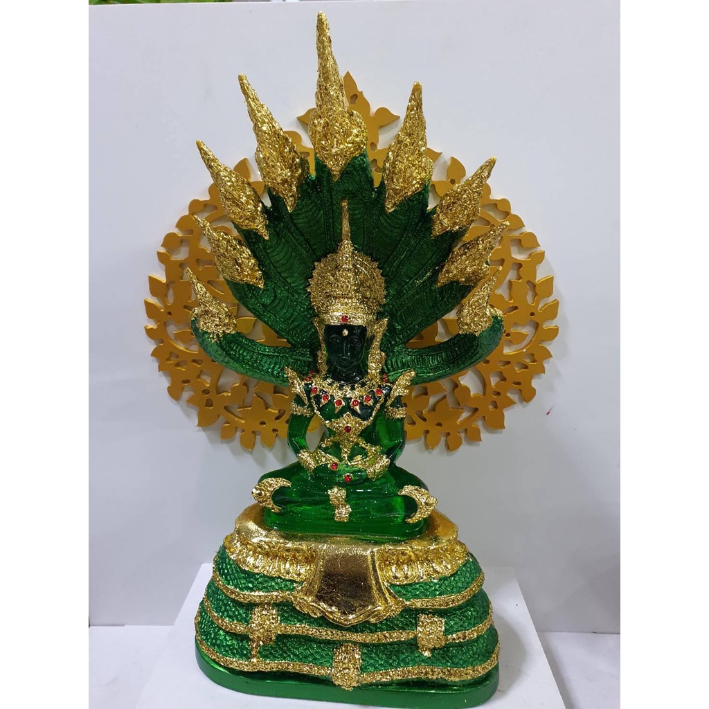 พระเเก้วนาคปรก 9 เศียร สูง 14 นิ้วครึ่ง สีประจำวัน