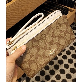 พร้อมส่ง แท้ 🇺🇸💯% New Coach คล้องมือ 2 ซิป L DOUBLE ZIP WALLET IN SIGNATURE CANVAS (COACH C5576) IM/KHAKI/CHALK