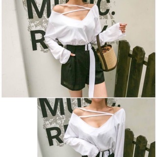 พร้อมส่ง เสื้อแขนยาวคอวีเนื้อผ้าcotton100%