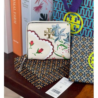 📮@2,050.-🔥🔥DISCOUNT 7 % +📍(ส่งฟรี EMS)🔥🔥💯Tory Burch Kira MIXED FLORAL BI-FOLD WALLET