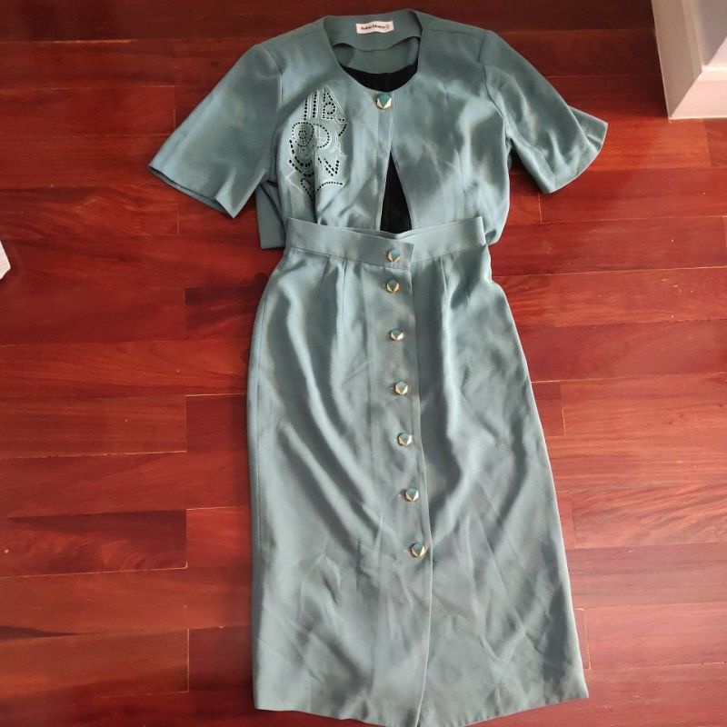 ชุดเสื้อ กระโปรง เข้าชุด itokin สีเขียวทะเล itokin blouse itokin jump กระโปรงยาว