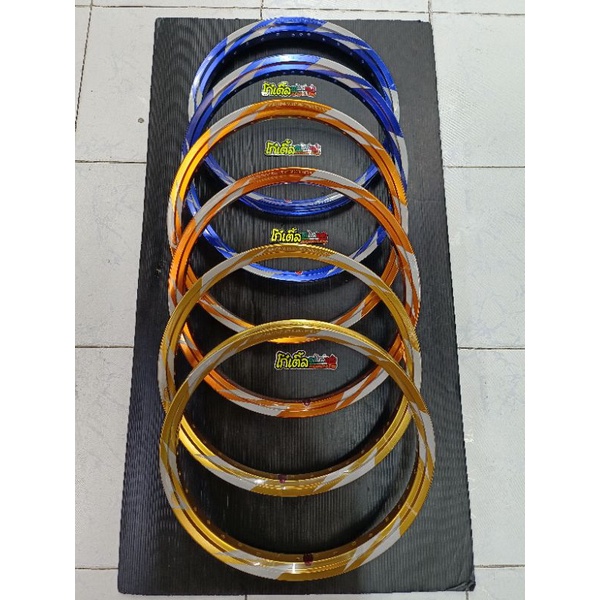 ล้อทรงA  Akront spain 1.40x17"(ลายสายฟ้า) 1คู่=2วง