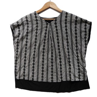 เสื้อแขนกุด XL มือสอง