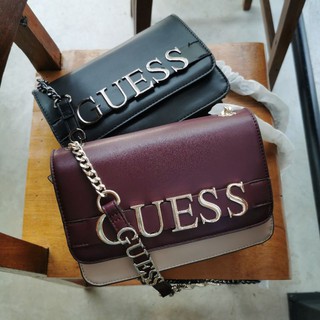 Guess​ Crossbody​ ไอเท็มสุดฮิป