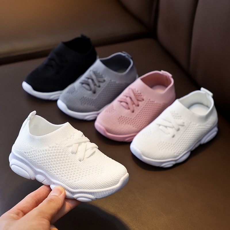 รองเท้าเด็ก Anti-slip ยางนุ่มด้านล่างรองเท้าผ้าใบเด็ก Casual รองเท้าผ้าใบแบนรองเท้าเด็กผู้หญิงกีฬา
