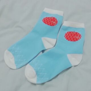 Medium rambutan sock ถุงเท้าฮิปสเตอร์ข้อยาว