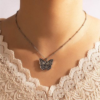 สร้อยคอผีเสื้อ butterfly charm necklace