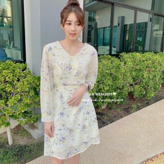 Flores + เชือก dress