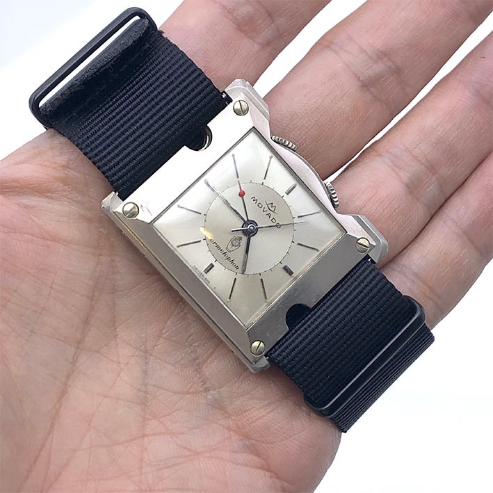 นาฬิกามือสอง MOVADO ermetophon alarm 1970 ระบบไขลาน ฟังค์ชั่นตั้งปลุก ขนาด34x40mm ใส่ได้ทั้งชาย และหญิง