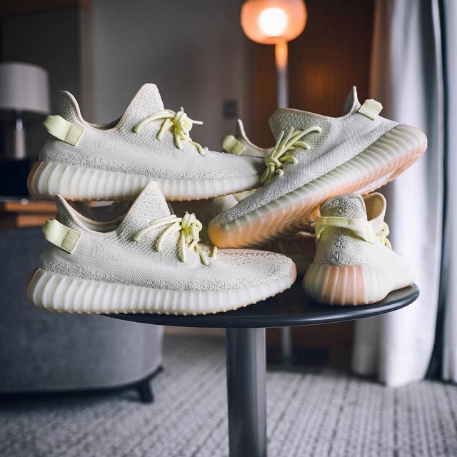 Yeezy Boost 350  V2 BUTTER