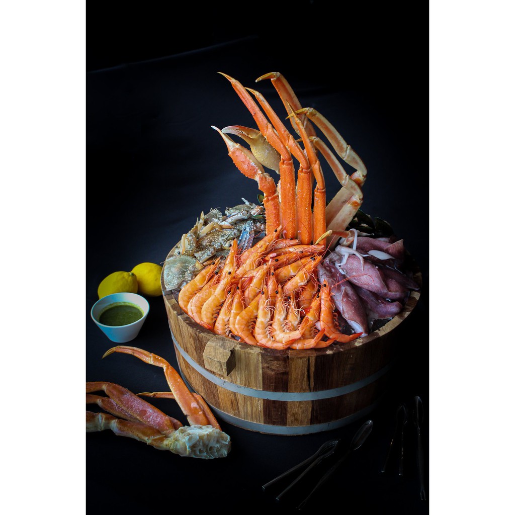 บัตรทานอาหาร Saturday Seafood BBQ Buffet ที่ห้องอาหาร Twist รร Movenpick Pattaya พัทยา