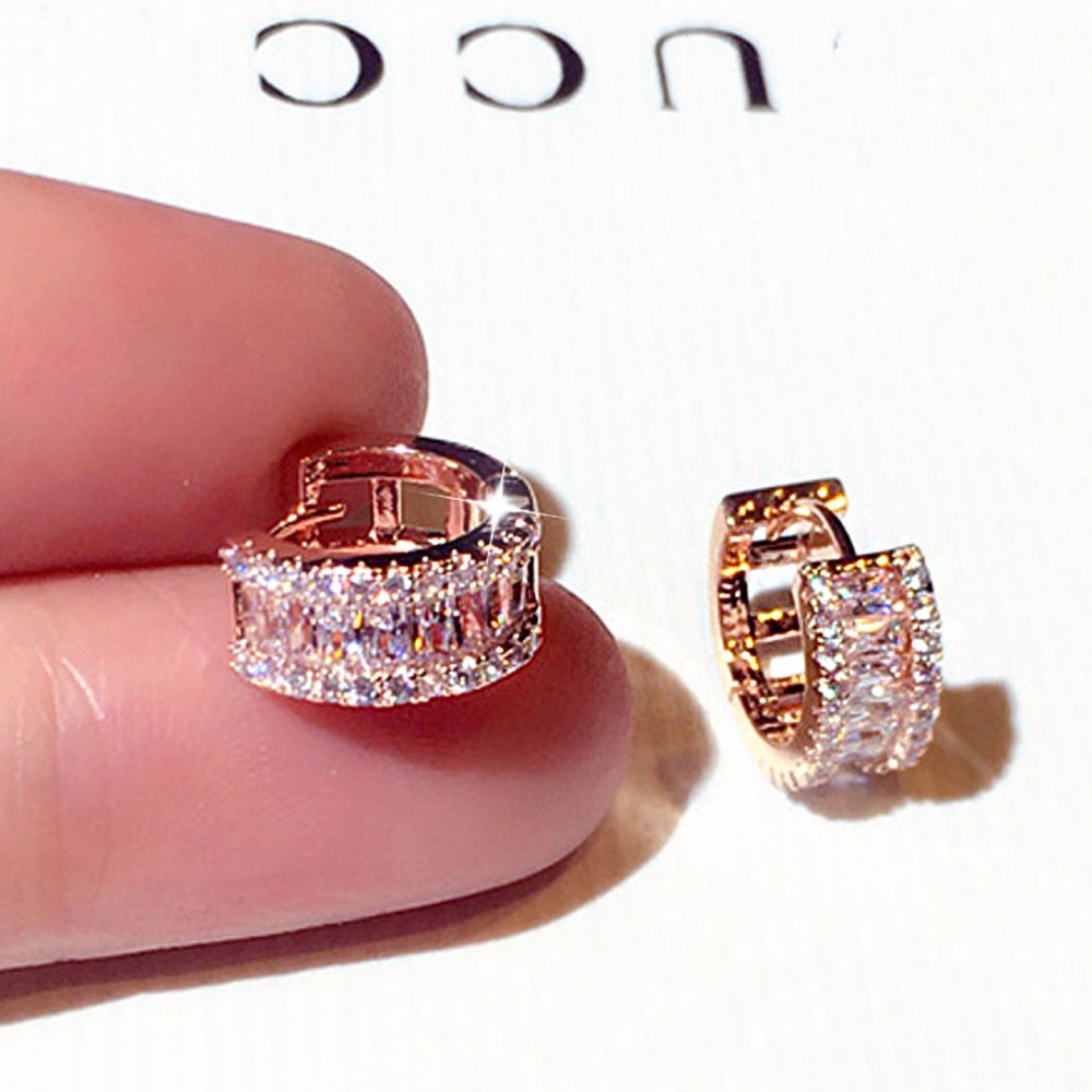 เครื่องประดับผู้หญิงต่างหูแบบติดหูทรงกลมฝัง Rhinestone Minimalist