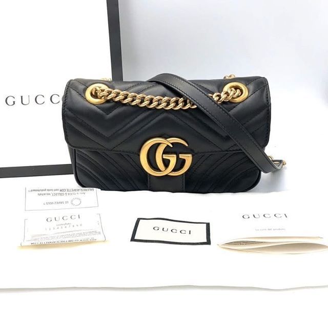 Used like new gucci marmont 22 cm