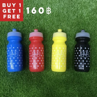 NAKORNTHAI BIKE SHOP กระติกน้ำ P&amp;P POLKA DOT WATER BOTTLE 550ML ซื้อ 1 แถม 1