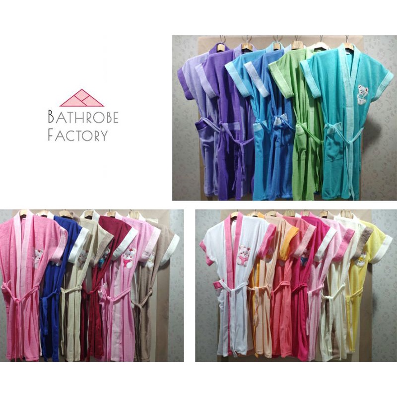 เสื้อคลุมอาบน้ำ ชุดคลุมว่ายน้ำ เกรดโรงแรมและสปาชั้นนำ ผู้ใหญ่ปักหมีสลับสี