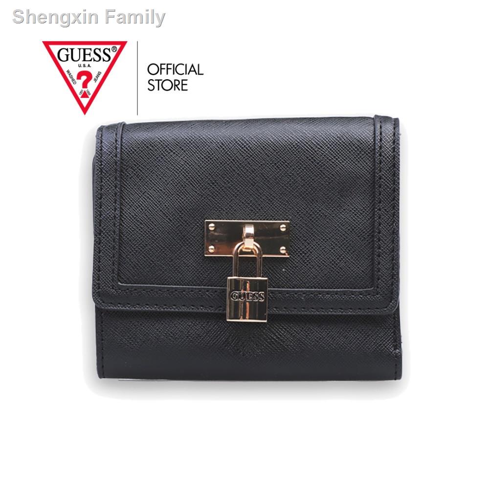 ☋✱∈GUESS กระเป๋า รุ่น SG833343 RYE SLG TRIFOLD สีดำ กระเป๋าผู้หญิง กระเป๋าสตางค์2021 ทันสมัยที่สุด
