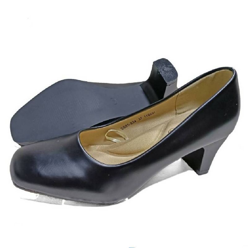 (รองเท้ารับปริญญา) CSB รองเท้าคัชชูหนัง ส้นสูง สีดำ ไซส์ 37-41