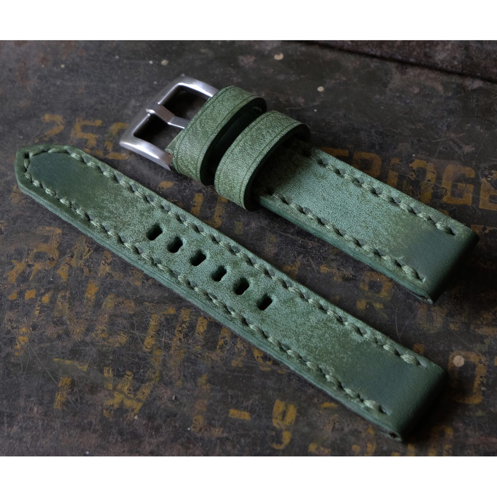 สายนาฬิกาหนังวัวญี่ปุ่น Handmade รุ่น T-150 สายนาฬิกาแนววินเทจ สีเขียว Olive  มีเฟดมาในตัวขนาด  20mm 22mm 24mm