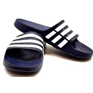 รองเท้า adidas Duramo Slide G15892