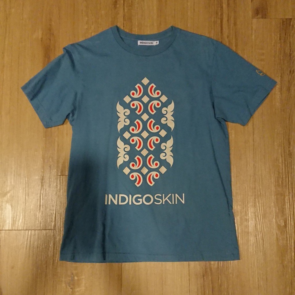 เสื้อยืด Indigoskin Ainu Logo Tee