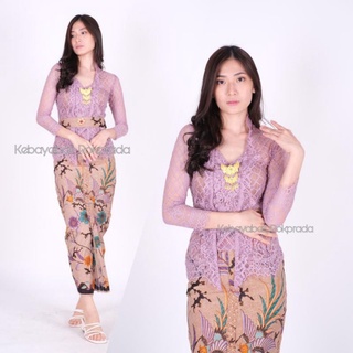 Kebaya BALI KEBAYA กระโปรงพลีท จีบรอบ สไตล์โมเดิร์น