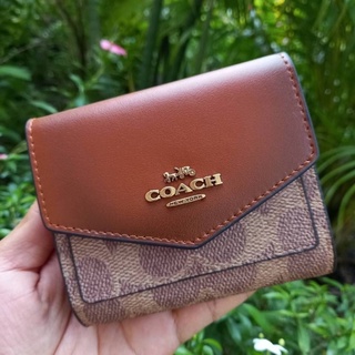 COACH SMALL WALLET IN COLORBLOCK SIGNATURE CANVAS