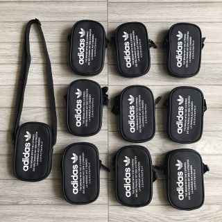 พร้อมส่ง กระเป๋า adidas ของแท้
