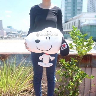 หมอนอิง หน้า Snoopy สนู๊ปปี้ Big Head ขาห้อย 16นิ้ว