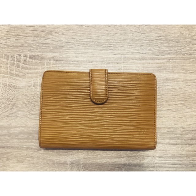 แท้100% กระเป๋าสตางค์ใบสั้นLV