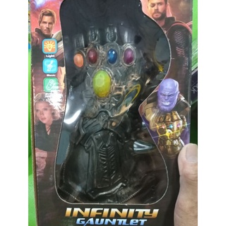 thanos glove ถุงมือทานอส มีปุ่มเปิดเสียงและไฟ ขนาดสำหรับเด็ก และผู้ใหญ่ใส่ได้  avenger