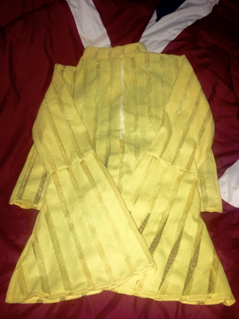 เสื้อคอปีนอก32-34 "ยาว 17" แขนกระดิ่งแบรนด์ LBM Fashion style สีเหลืองแขนกระดิ่ง