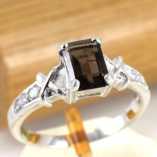 SKJewelryFactory แหวนเหลี่ยม พลอยสโมกกี้ควอทซ์แท้ ER00792-SMQ