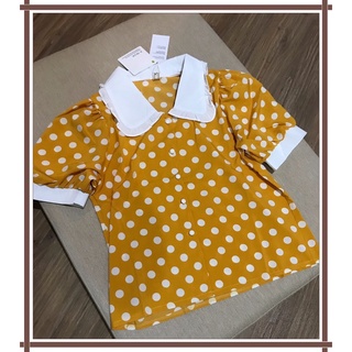 💛Polka Dot💛 -อก 36- เสื้อแขนสั้นสไตล์เกาหลี เสื้อทำงาน สีเหลืองมัสตาร์ดลายจุดสีขาว คอบัวน่ารักมากจ้า