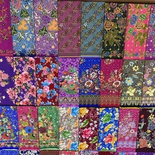 ผ้าถุงคุณภาพดีลายพิมพ์ปาเต๊ะ batik กว้าง 2 เมตร เย็บเรียบร้อย V.1 มีเก็บเงินปลาย