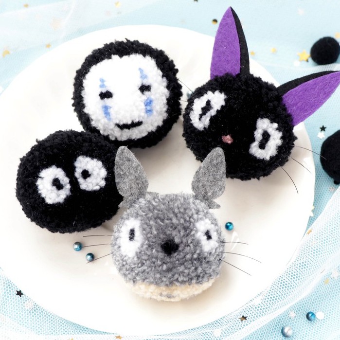 Pompom Totoro - Faceless - Jiji Cat - Susuwatari - พวงกุญแจทํามือ