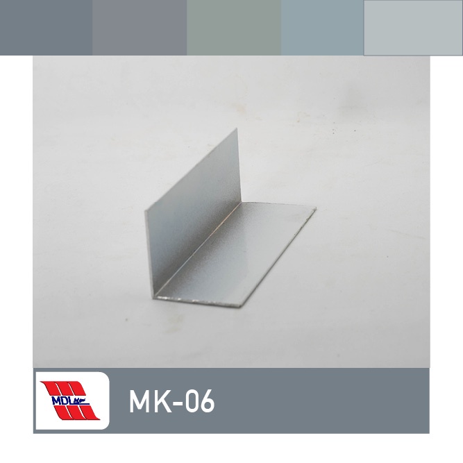 ฉากอลูมิเนียม 1.5”x1.5” ยาว 100 cm หนา  1.2มม  สีอลูมิเนียม MK-06