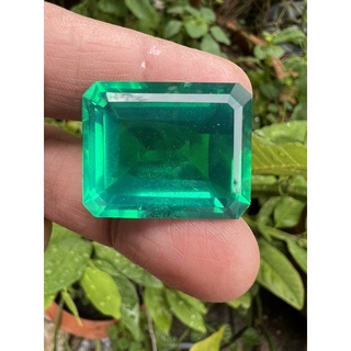 Emerald Lab made 10x12mm Fine Colombian color