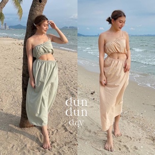 DDD | เดรสไหล่เบี่ยงใส่ไปเที่ยวทะเล สวยๆ