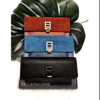 CHARLES &amp; KEITH พร้อมสายโซ่ สะพาย PUSH LOCK WALLET