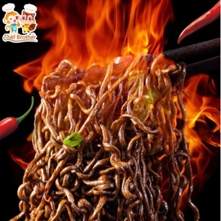 มาม่า มาม่าเผ็ดที่สุดในโลก บะหมี่กึ่งสำเร็จรูป มาม่าเผ็ดนรกแตก เส้นดำ มาม่ามาเล ห่อใหญ่!! GUIJAO GOST PAPER