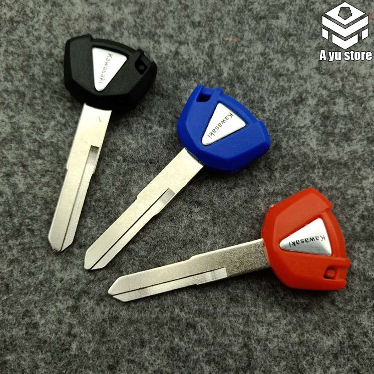 KAWASAKI เหมาะสําหรับรถจักรยานยนต์คาวาซากิ zx-6r/7r/9r/10r/12r/14r z1000 Z900 z800 คีย์เปล่า