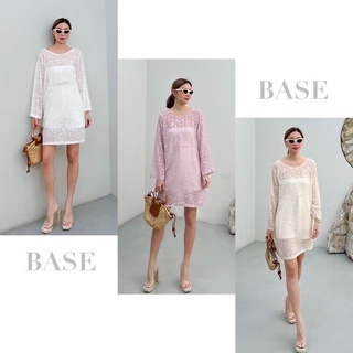 FAYE GLAZE DRESS  เดรสสั้นเว้าหลัง รุ่นนี้เป็นผ้าชีฟองมีTexture ผ้าเนื้อดี ใส่สบาย ไม่ร้อน เหมาะกับใส่คลุมว่ายน้ำ