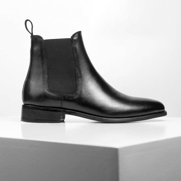 Liquidation of Chelseaboot Classic Mens Pointed Toe Chunky Shoes