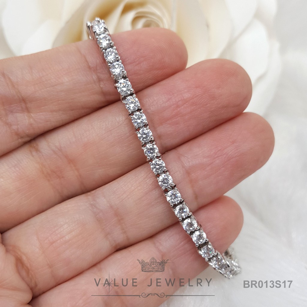 สร้อยข้อมือเพชร BR013 คริสตัล เพชรกลม ขนาดเล็ก พอดี ใส่ได้หลายโอกาส เหมาะออกงาน ดินเนอร์ ปาตี้ งานแต่ง ValueJewelry