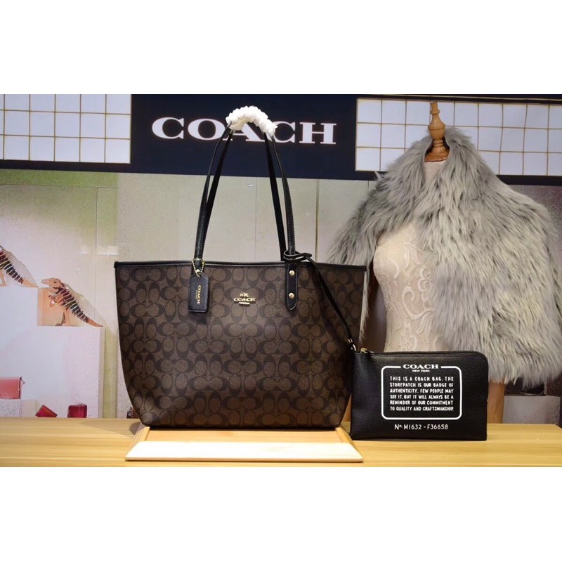 #COACHF36658  COACH REVERSIBLE CITY TOTE IN SIGNATURE CANVAS (COACH F36658) SIZE : 17" (L) x 11 1/2"