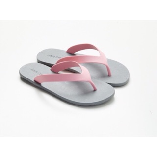 Moochuu : MC 01 flipflop